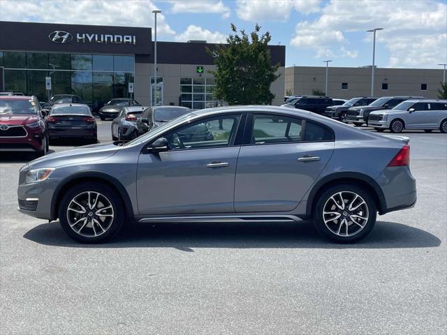 2018 Volvo S60 Cross Country T5