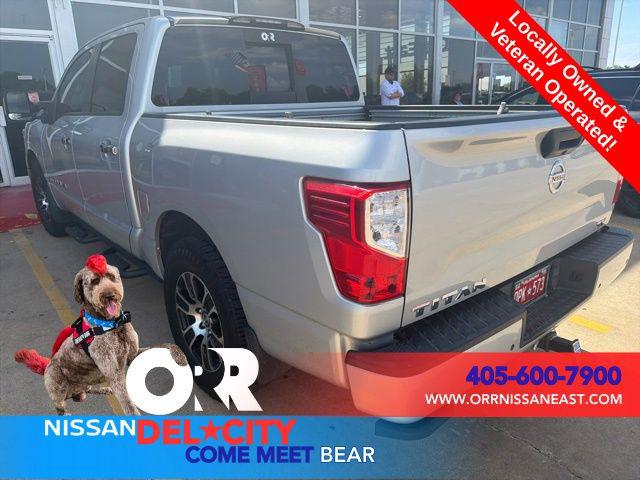 2020 Nissan Titan Crew Cab SV 4x2