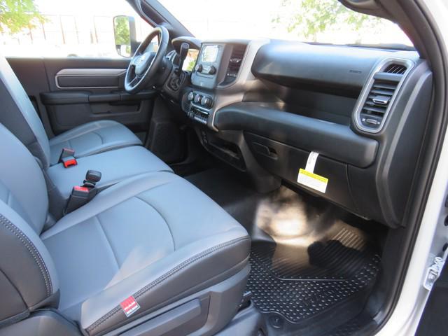 2021 Ram Ram 5500 Chassis Cab Tradesman/SLT