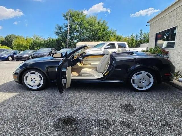 2004 Lexus SC 430 2dr Convertible