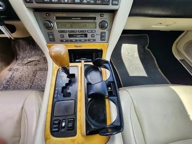 2004 Lexus SC 430 2dr Convertible