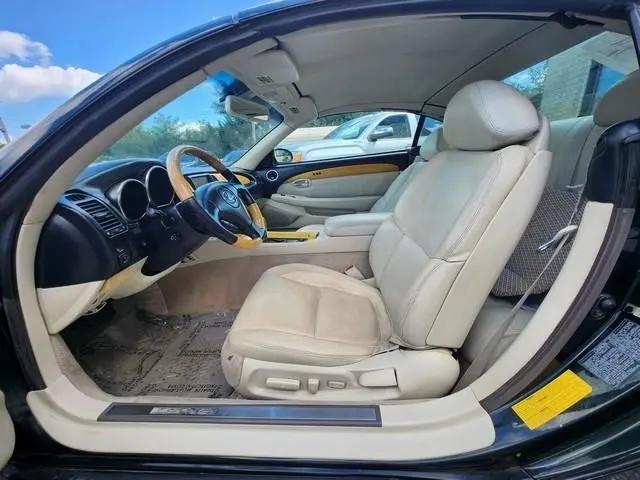 2004 Lexus SC 430 2dr Convertible