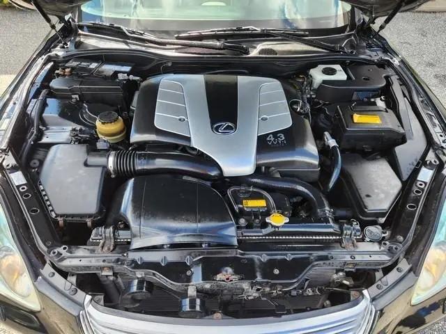 2004 Lexus SC 430 2dr Convertible