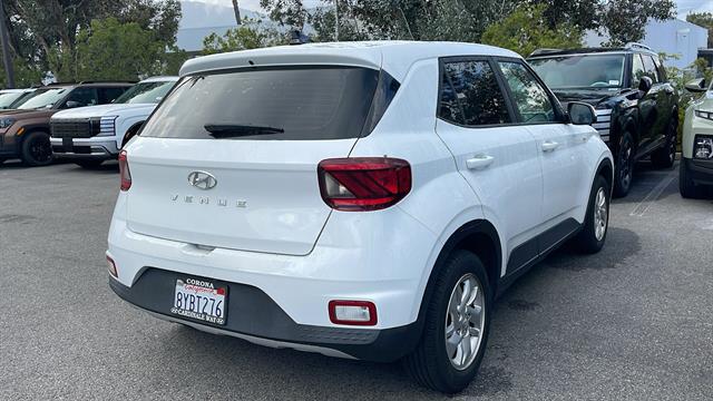 2021 Hyundai Venue SE