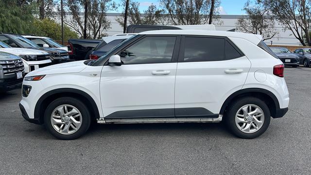 2021 Hyundai Venue SE