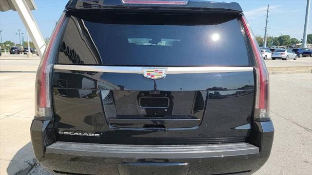 2019 Cadillac Escalade Luxury