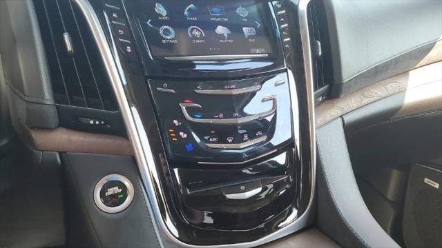 2019 Cadillac Escalade Luxury
