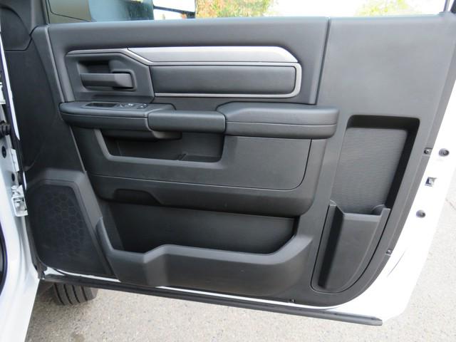 2021 Ram Ram 5500 Chassis Cab Tradesman/SLT