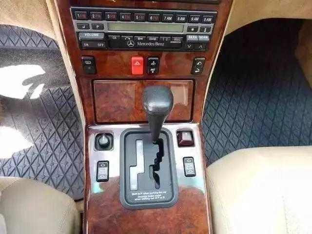 1990 Mercedes-Benz 300 Series 300SL