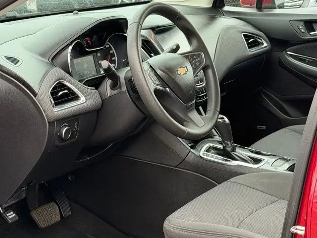 2017 Chevrolet Cruze LT Auto