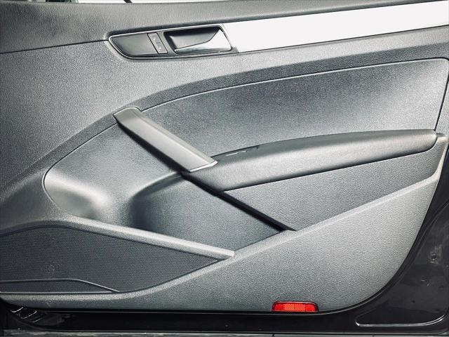 2018 Volkswagen Passat 2.0T S