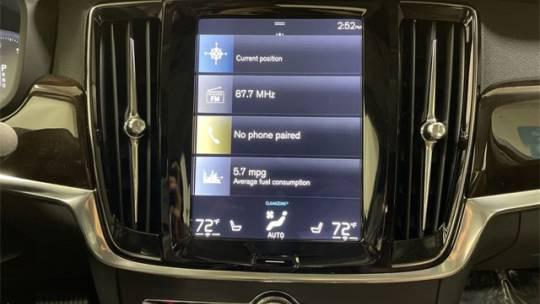 2018 Volvo S90 T6 Momentum