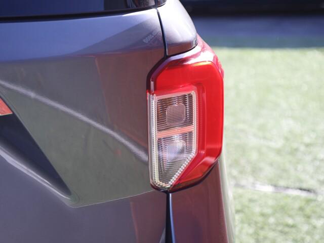 2021 Ford Explorer Base