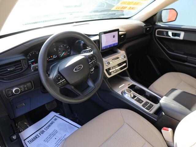2021 Ford Explorer Base