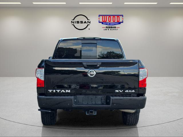 2021 Nissan Titan Crew Cab SV 4x4