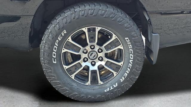 2021 Nissan Titan Crew Cab SV 4x4