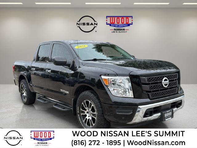 2021 Nissan Titan Crew Cab SV 4x4 for sale in Lee's Summit, MT