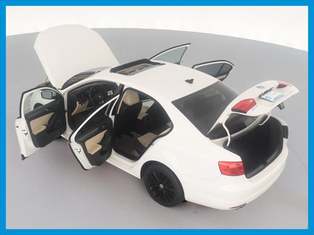 2012 Volkswagen Jetta SEL w/Premium & Sunroof