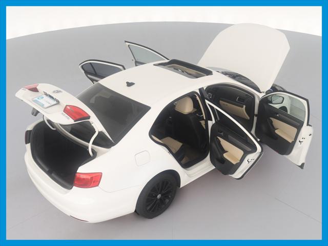 2012 Volkswagen Jetta SEL w/Premium & Sunroof