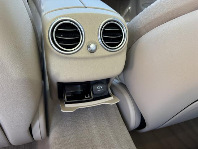 2015 Mercedes-Benz C-CLASS C 300 4MATIC