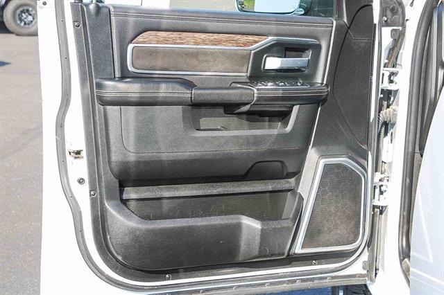 2020 Jeep Ram 2500 Laramie Crew Cab 4X4 6'4" Box