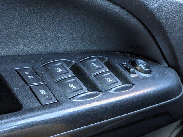 2021 GMC Canyon 4WD Crew Cab Short Box AT4 - Cloth