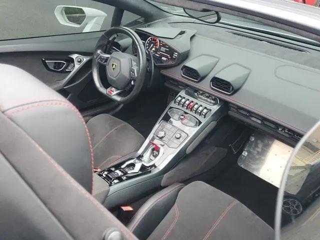 2017 Lamborghini Huracan LP580-2S