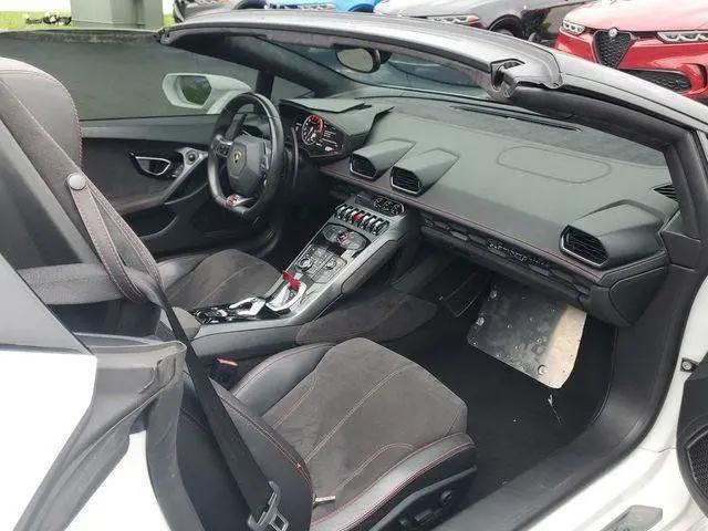 2017 Lamborghini Huracan LP580-2S