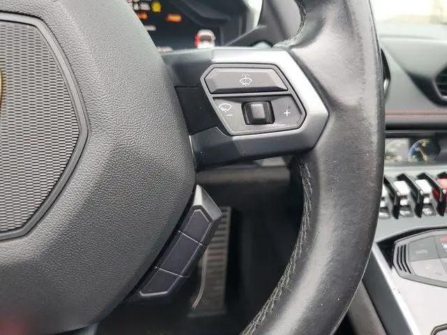 2017 Lamborghini Huracan LP580-2S