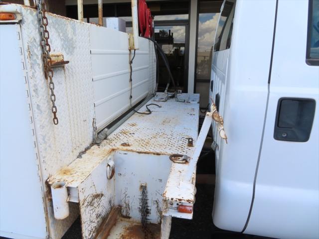 2011 Ford F-550 XL