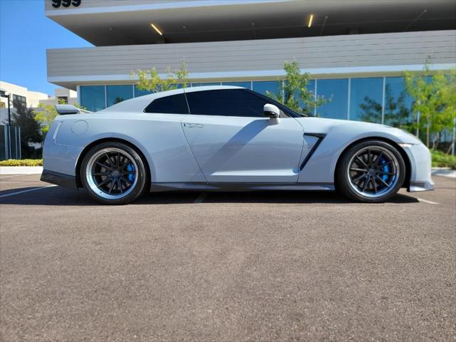 2017 Nissan GT-R Premium