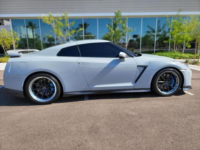 2017 Nissan GT-R Premium