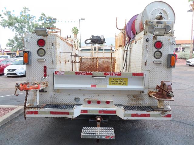 2007 Ford F-550 XL/XLT