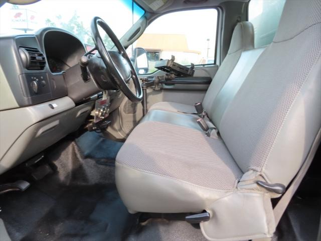 2007 Ford F-550 XL/XLT