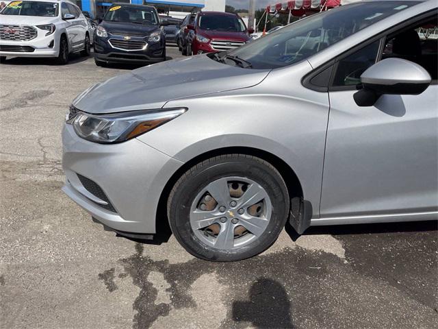 2018 Chevrolet Cruze LS Auto