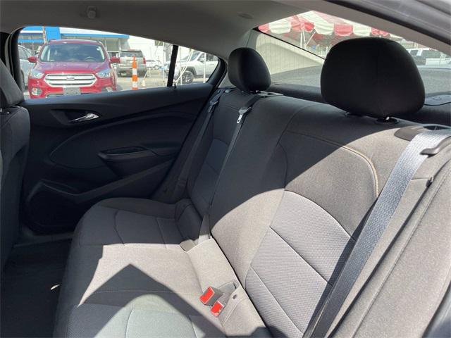 2018 Chevrolet Cruze LS Auto