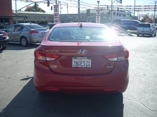 2013 Hyundai Elantra Limited (Ulsan Plant)