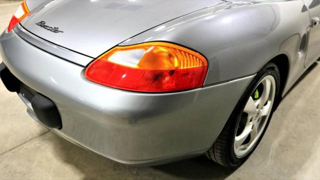 2002 Porsche Boxster 2dr Roadster 5-Spd Manual