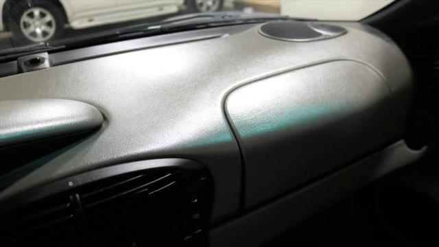 2002 Porsche Boxster 2dr Roadster 5-Spd Manual
