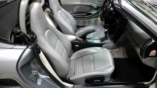2002 Porsche Boxster 2dr Roadster 5-Spd Manual