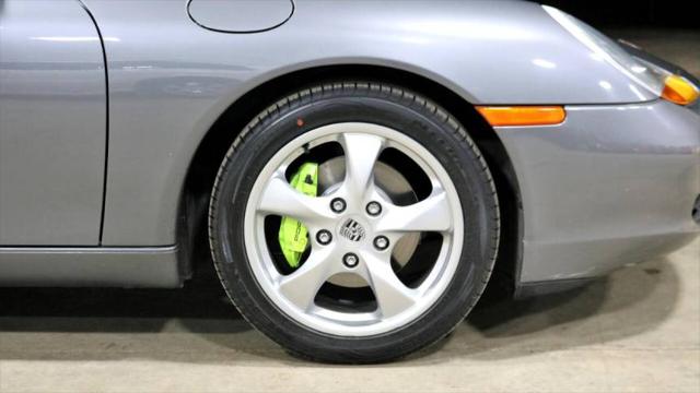 2002 Porsche Boxster 2dr Roadster 5-Spd Manual