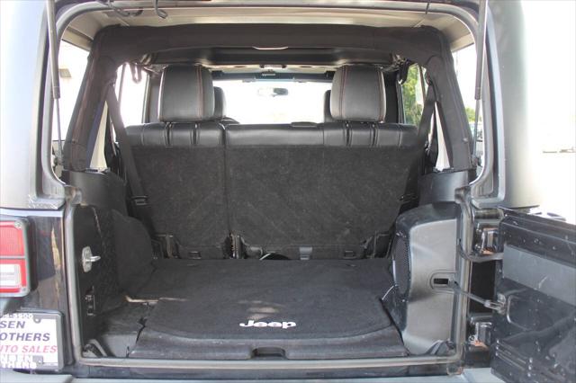 2012 Jeep Wrangler Unlimited Sahara