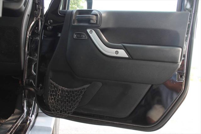 2012 Jeep Wrangler Unlimited Sahara