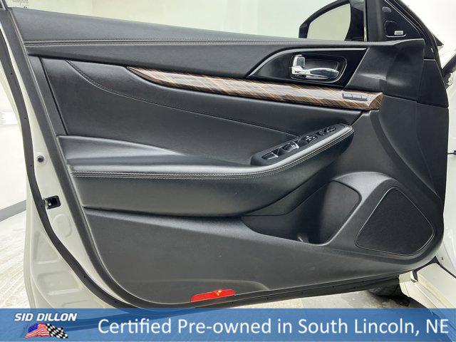 2017 Nissan Maxima 3.5 Platinum