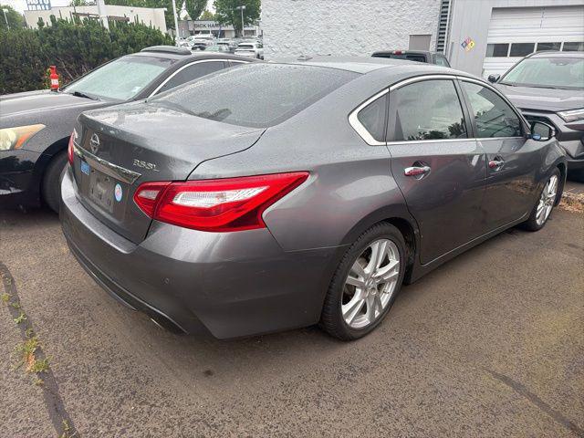 2017 Nissan Altima 3.5 SL