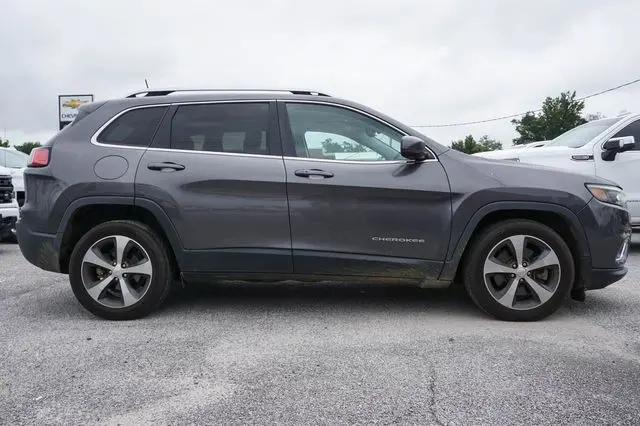 2019 Jeep Cherokee Limited FWD