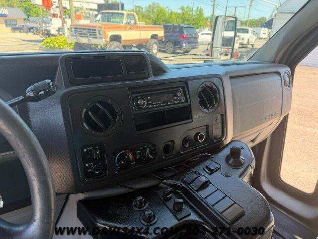 2013 Ford E-350 Cutaway Superduty Econoline Multi Passenger Shuttle
