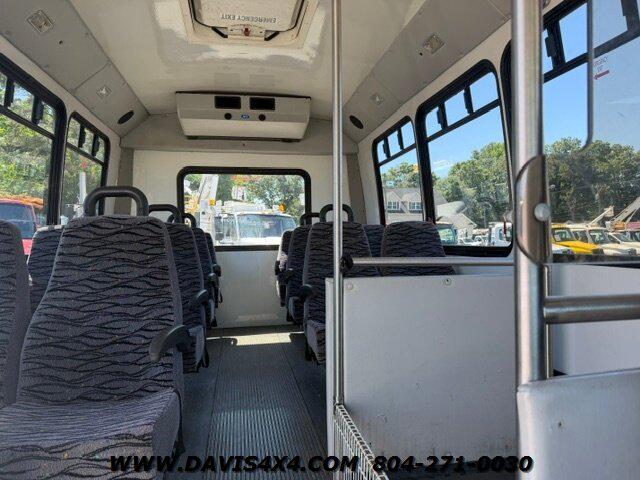 2013 Ford E-350 Cutaway Superduty Econoline Multi Passenger Shuttle