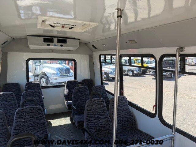2013 Ford E-350 Cutaway Superduty Econoline Multi Passenger Shuttle