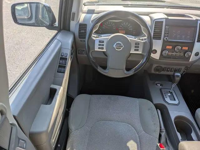 2020 Nissan Frontier Crew Cab SV 4x2